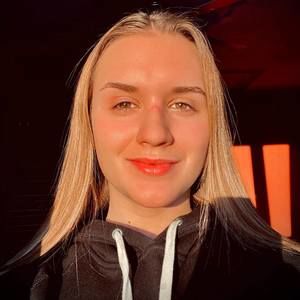 Meet your Posher, Lyndsey